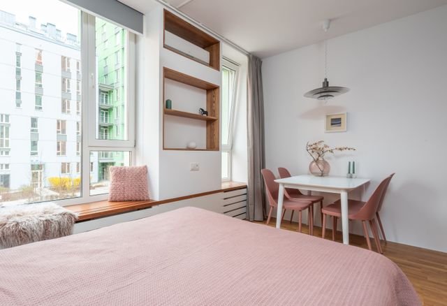 How to arrange furniture in a small bedroom — layouts for square, narrow, and awkward rooms with real measurements and storage fixes for UK and US homes.
