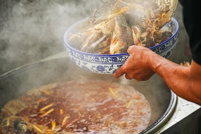 Why does restaurant Chinese taste different? Chinese food hot oil, doubanjiang, and oyster sauce are the answer — and none of them are hard to use.